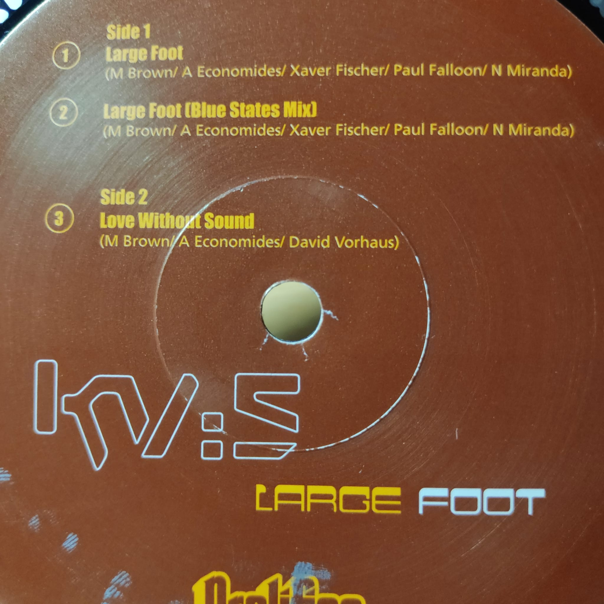 (CMD69) KV5 ‎– Large Foot