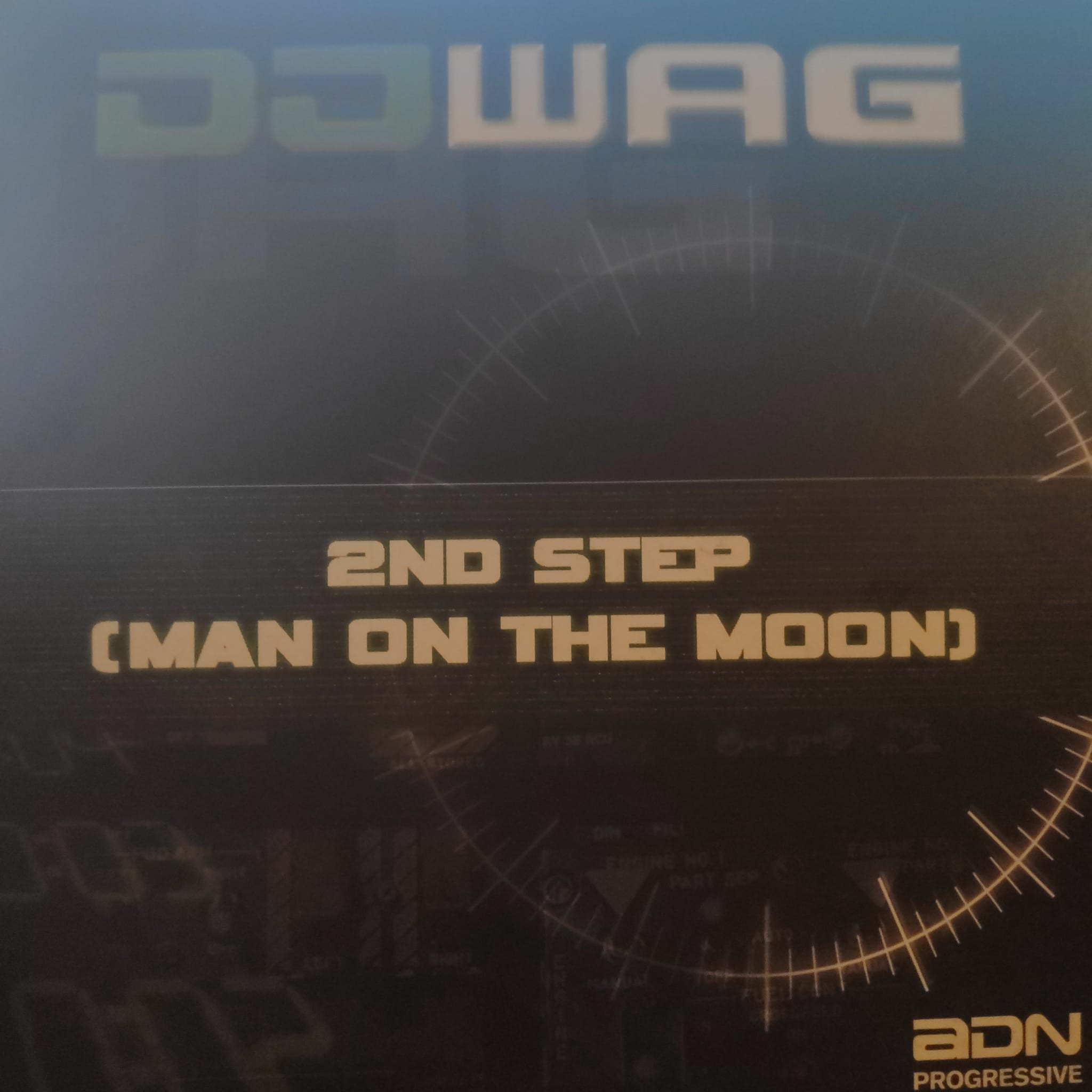 (0847) DJ Wag ‎– Second Step (Man On The Moon) (CLICKS AUDIO AL PRINCIPIO EN A1)