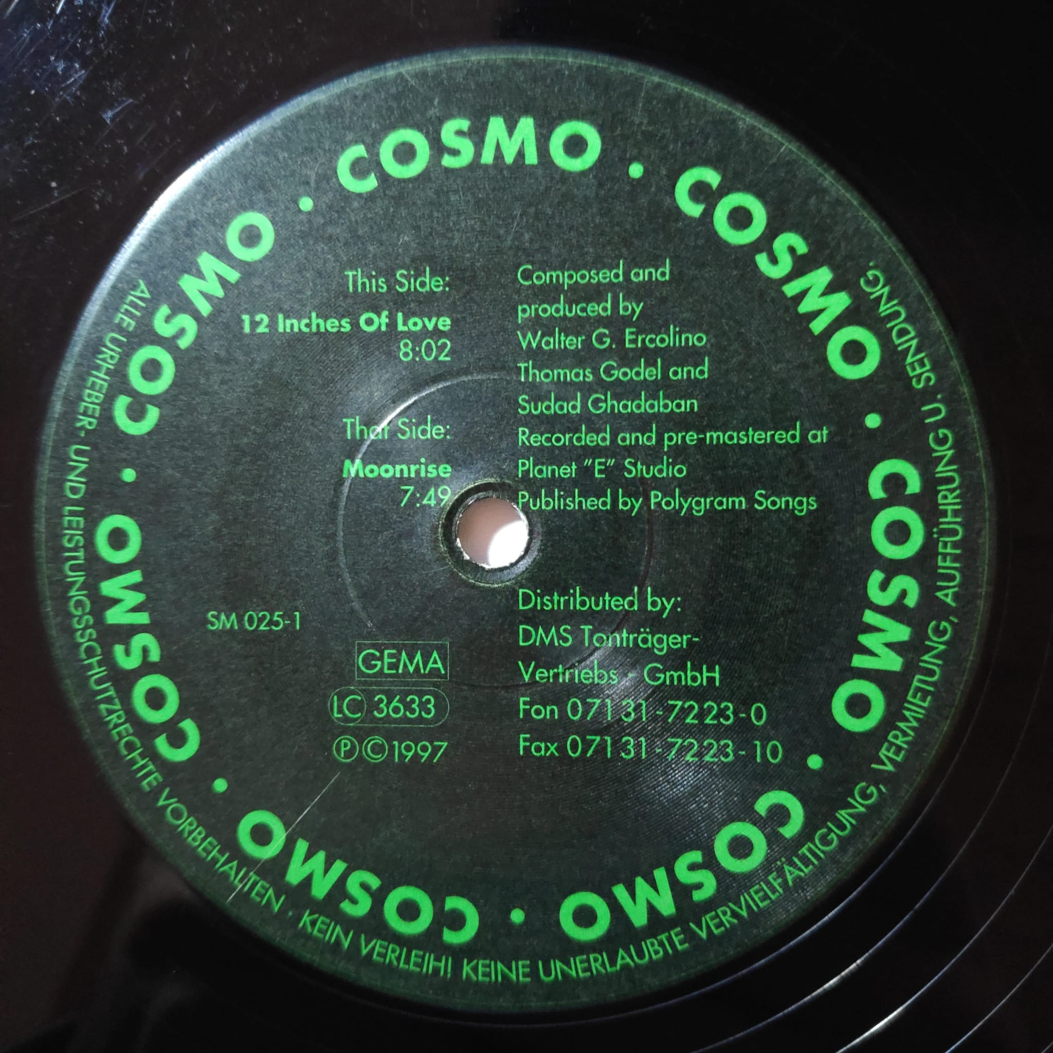 (30435) Cosmo ‎– 12 Inches Of Love / Moonrise