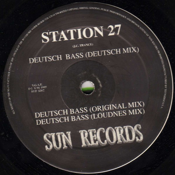 (CM1372) Station 27 ‎– Deutsch Bass