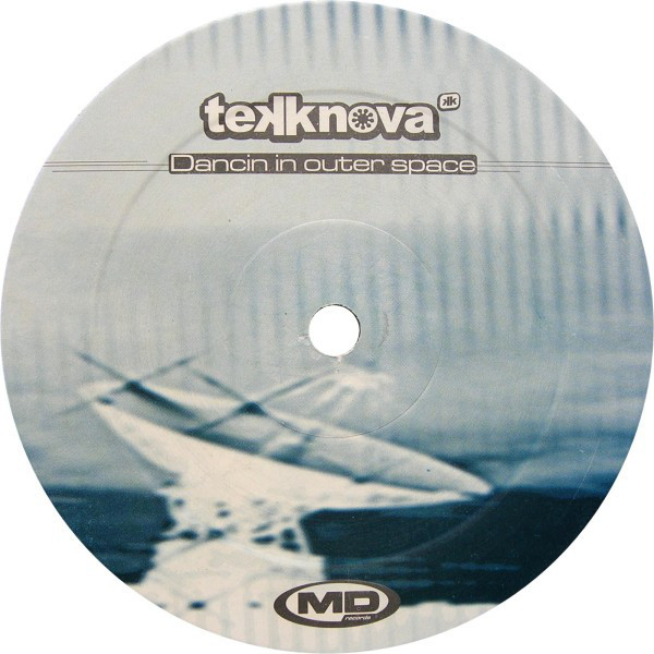 (19958) Tekknova ‎– Dancing In Outer Space