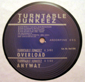 (CUB1919) Turntable Junkeez ‎– Overload / Anyway