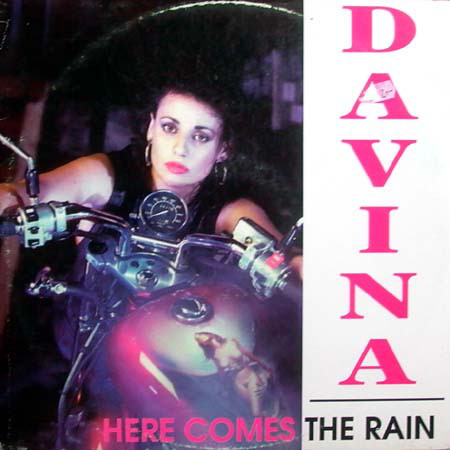 (29594) Davina ‎– Here Comes The Rain