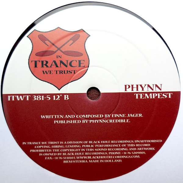 (8825) Phynn ‎– Close Encounter