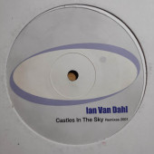 (28065) Ian Van Dahl – Castles In The Sky (Remixes 2001) (VG/GENERIC - PEGATINA EN GALLETA)