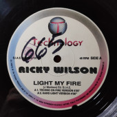 (CUB0935) Ricki Wilson ‎– Light My Fire
