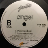 (NS746) Joée – Angel